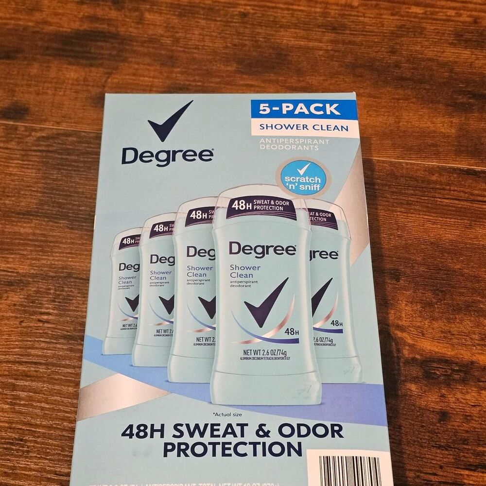 Degree Blue and White Bath-and-body